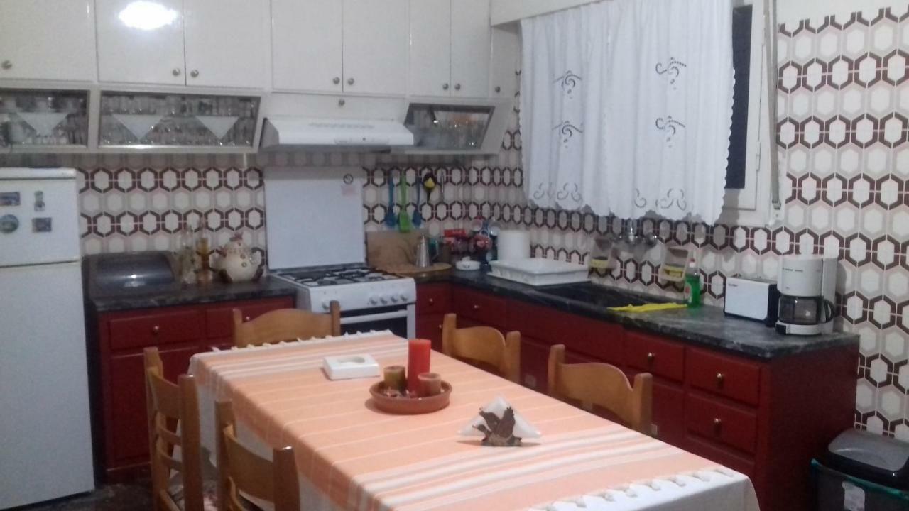 Νatasas Place In Evia Amarynthos Bagian luar foto